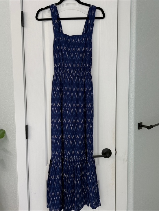 J. Crew Dresses & Skirts - J. Crew Navy and White Ikat Button-Up Dress
